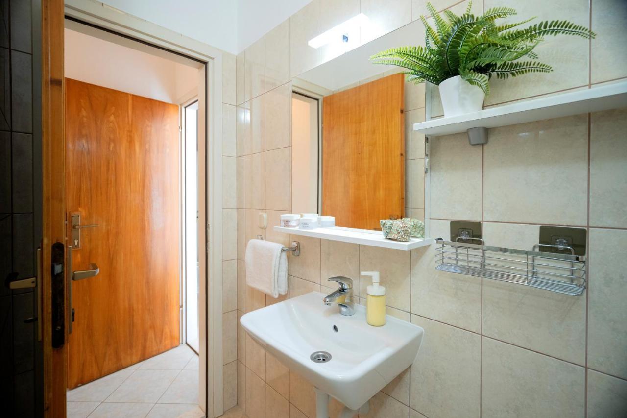 Novak Guesthouse - Zf Hvar هفار المظهر الخارجي الصورة