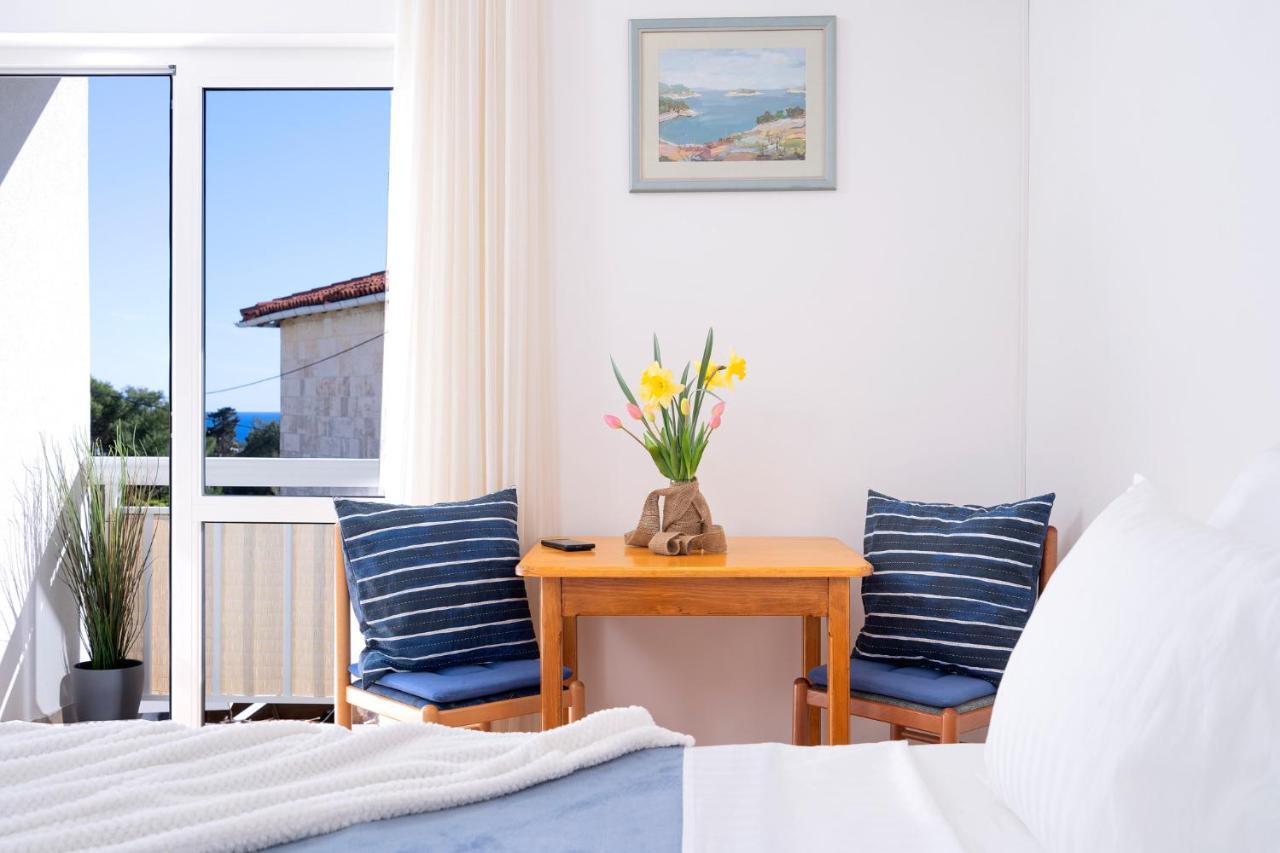 Novak Guesthouse - Zf Hvar هفار المظهر الخارجي الصورة